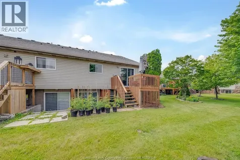 1425 Mickaila Crescent Tecumseh ON N8N 4Z2