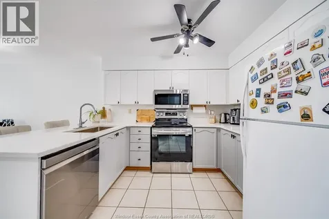 1425 Mickaila Crescent Tecumseh ON N8N 4Z2