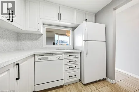 1225 North Shore Boulevard East Burlington ON L7S 1Z6