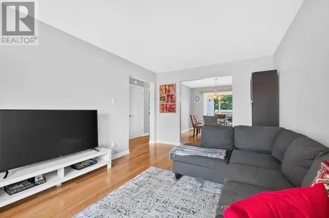 6417 St Louis Drive Ottawa ON K1C 2X9