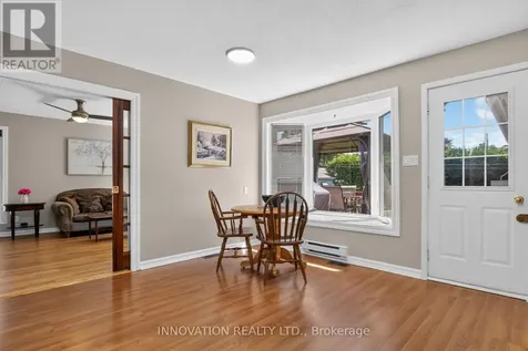 13 Dorland Crescent Ottawa ON K2H 6E6