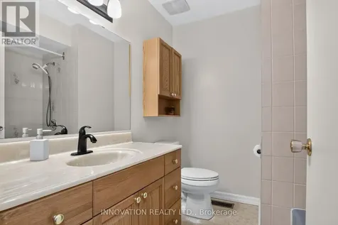 13 Dorland Crescent Ottawa ON K2H 6E6