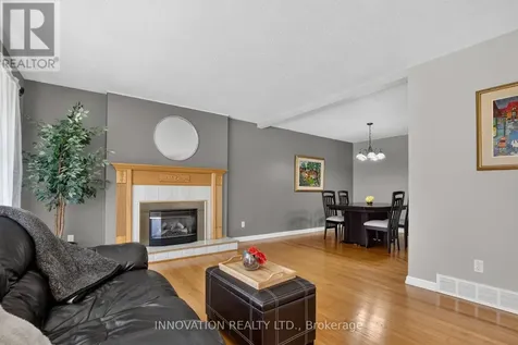 13 Dorland Crescent Ottawa ON K2H 6E6