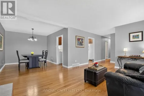 13 Dorland Crescent Ottawa ON K2H 6E6
