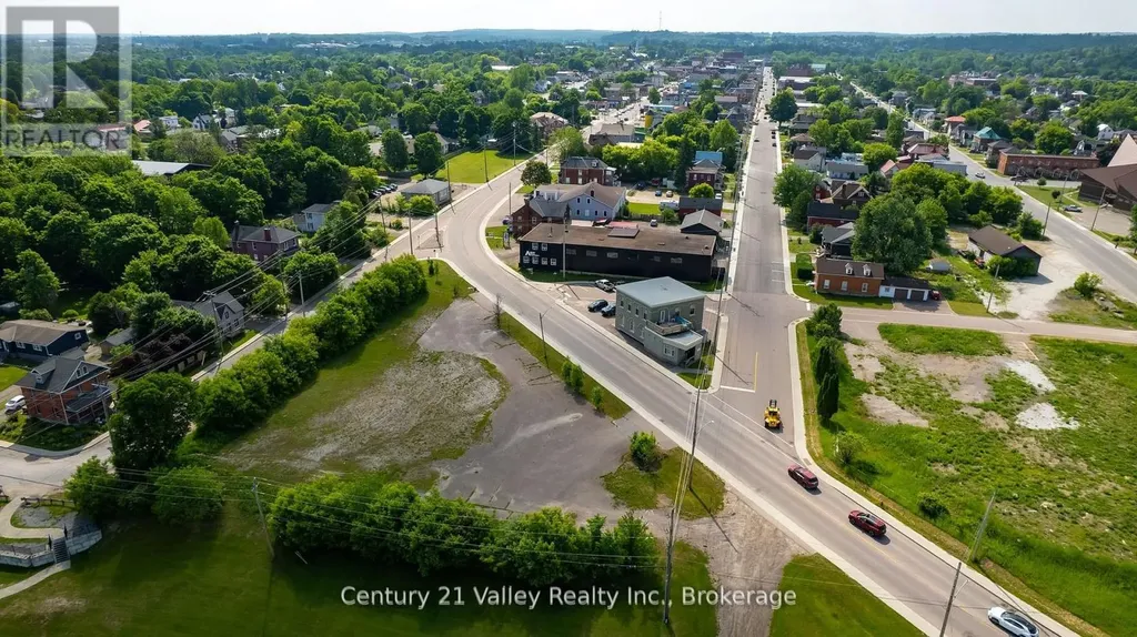 20 Bridge Street Renfrew ON K7V 3R2