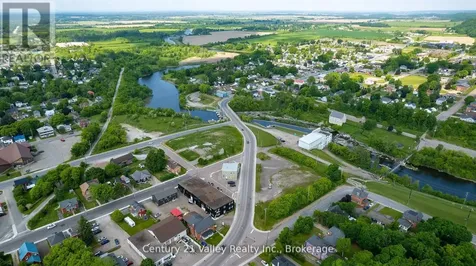 20 Bridge Street Renfrew ON K7V 3R2