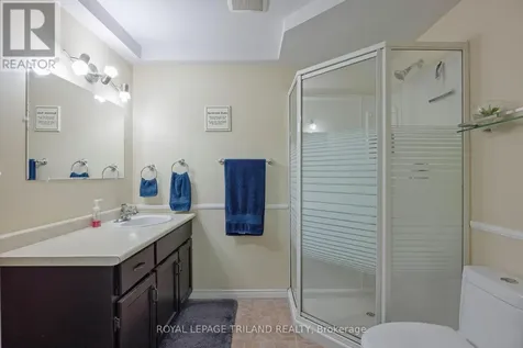 31 Neal Avenue St. Thomas ON N5R 6B5