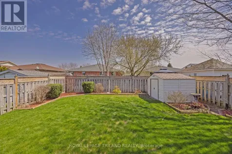 31 Neal Avenue St. Thomas ON N5R 6B5
