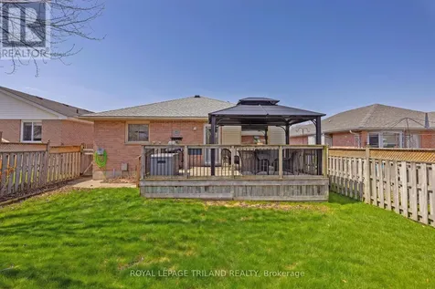 31 Neal Avenue St. Thomas ON N5R 6B5