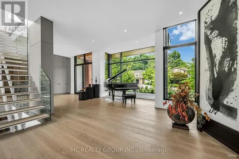 7 Whitelaw Court Markham (grandview) ON L3T 5E6