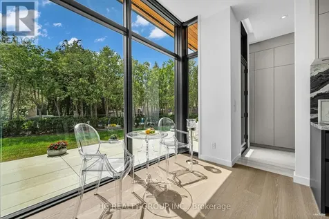 7 Whitelaw Court Markham (grandview) ON L3T 5E6