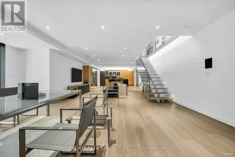 7 Whitelaw Court Markham (grandview) ON L3T 5E6