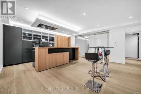 7 Whitelaw Court Markham (grandview) ON L3T 5E6