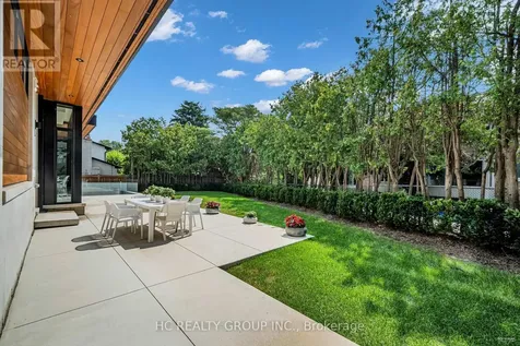 7 Whitelaw Court Markham (grandview) ON L3T 5E6