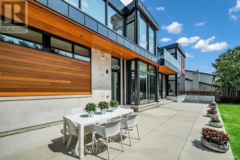 7 Whitelaw Court Markham (grandview) ON L3T 5E6