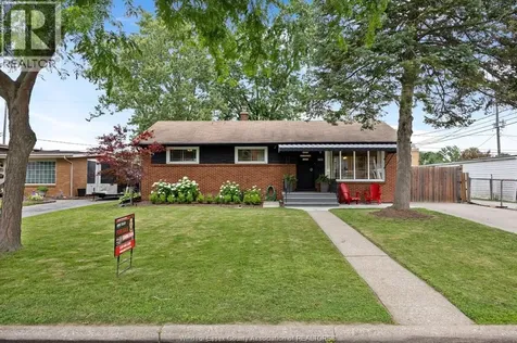 1600 St. Gabriel Windsor ON N9E 1P1