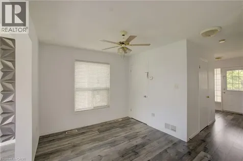 271 Highbrook Crescent Kitchener ON N2E 3S6
