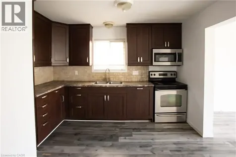 271 Highbrook Crescent Kitchener ON N2E 3S6