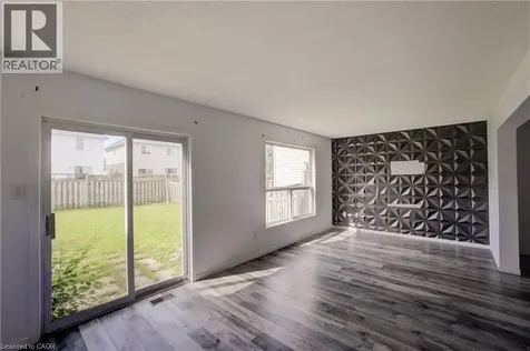 271 Highbrook Crescent Kitchener ON N2E 3S6