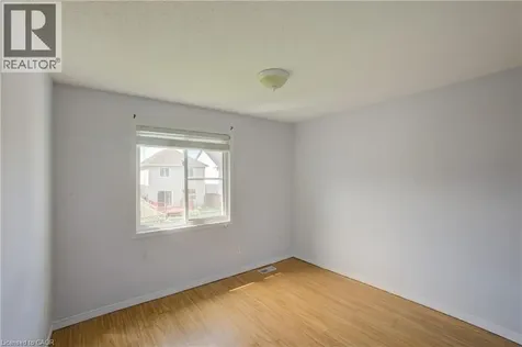 271 Highbrook Crescent Kitchener ON N2E 3S6