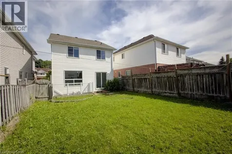 271 Highbrook Crescent Kitchener ON N2E 3S6