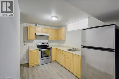 271 Highbrook Crescent Kitchener ON N2E 3S6
