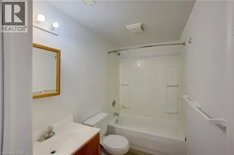 271 Highbrook Crescent Kitchener ON N2E 3S6