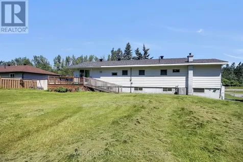 6898 Mitch Owens Road Ottawa ON K4P 1C5