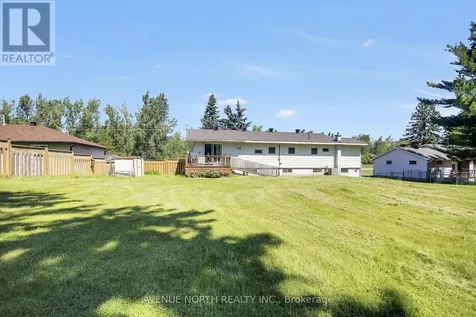 6898 Mitch Owens Road Ottawa ON K4P 1C5