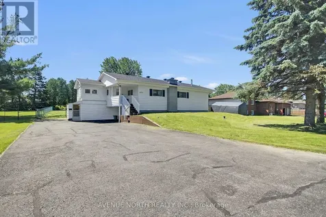 6898 Mitch Owens Road Ottawa ON K4P 1C5