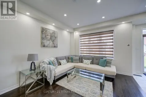 12 Mclaren Avenue Brantford ON N3T 0T3