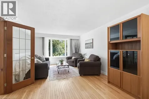 14 Gateway Drive Guelph ON N1H 6W8