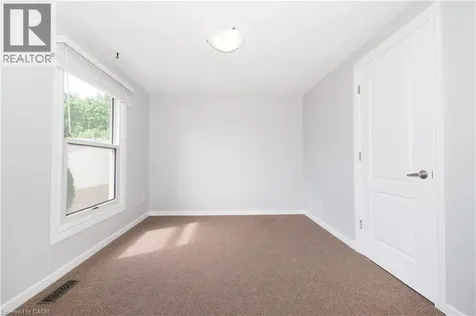 165 Green Valley Drive Kitchener ON N2P 1K3