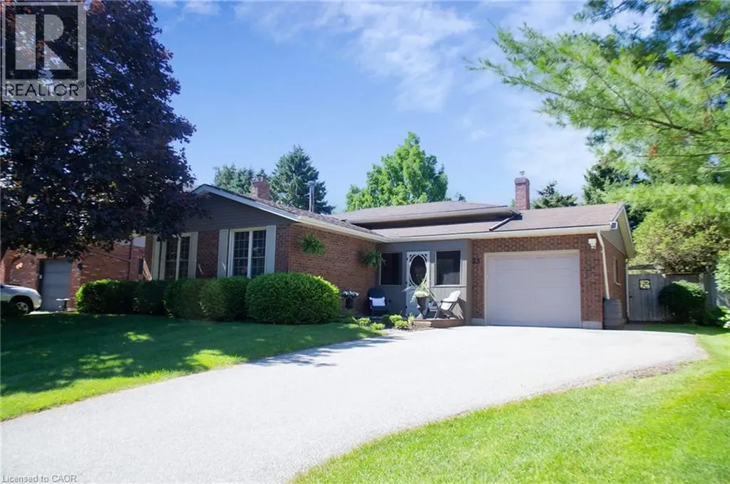 33 Mergl Drive Port Dover ON N0A 1N4