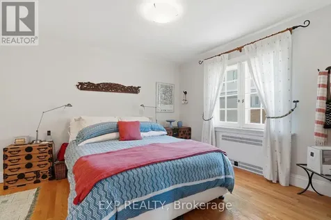 421 Hamilton Avenue South Ottawa ON K1Y 1E2