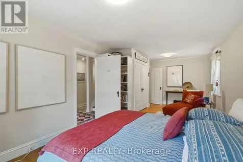 421 Hamilton Avenue South Ottawa ON K1Y 1E2