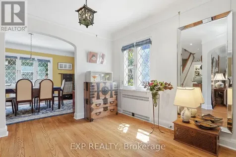 421 Hamilton Avenue South Ottawa ON K1Y 1E2