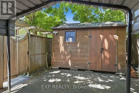 421 Hamilton Avenue South Ottawa ON K1Y 1E2