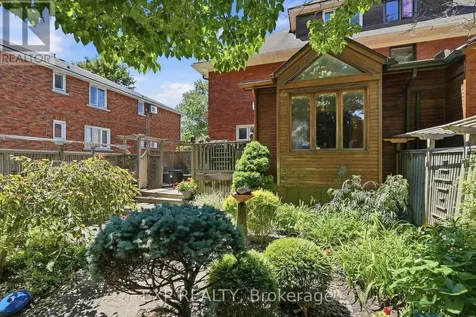 421 Hamilton Avenue South Ottawa ON K1Y 1E2