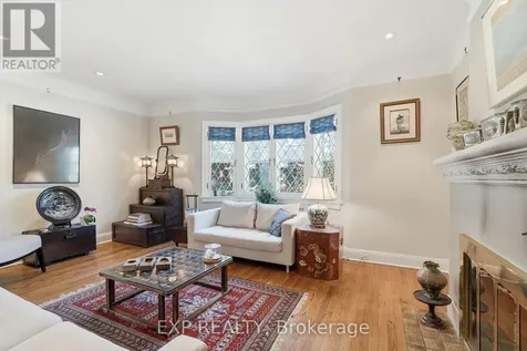 421 Hamilton Avenue South Ottawa ON K1Y 1E2