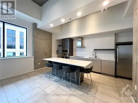 105 Champagne Avenue Ottawa ON K1S 4P3