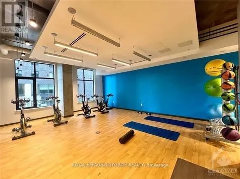 105 Champagne Avenue Ottawa ON K1S 4P3