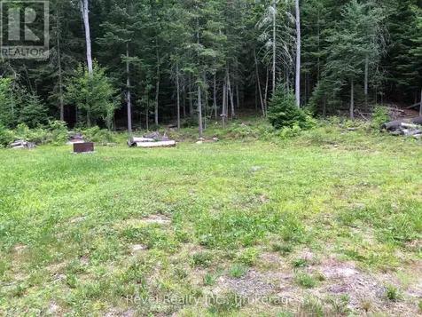 17 Diamond Lake Road Madawaska Valley ON K0J 1L0