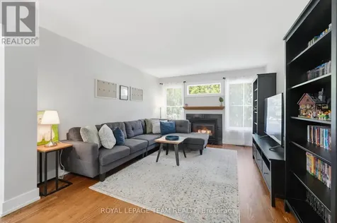4580 Ogilvie Walk Crescent Ottawa ON K1J 1G6