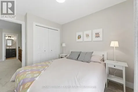 4580 Ogilvie Walk Crescent Ottawa ON K1J 1G6