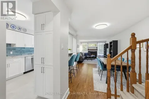 4580 Ogilvie Walk Crescent Ottawa ON K1J 1G6