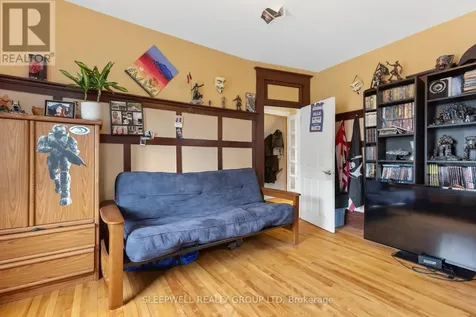 86 Fourth Avenue Ottawa ON K1S 2L2