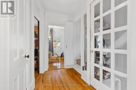 86 Fourth Avenue Ottawa ON K1S 2L2