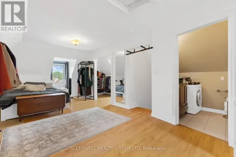 86 Fourth Avenue Ottawa ON K1S 2L2