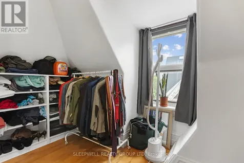 86 Fourth Avenue Ottawa ON K1S 2L2